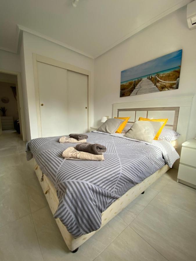 Sunshine Apartment Torrevieja Luaran gambar