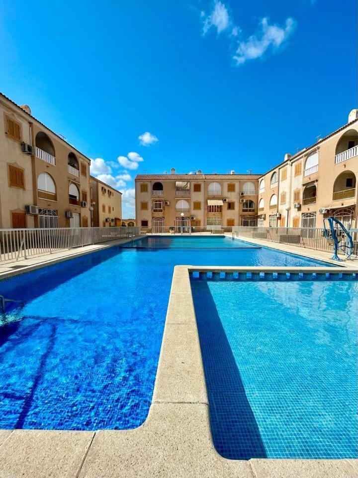 Sunshine Apartment Torrevieja Luaran gambar